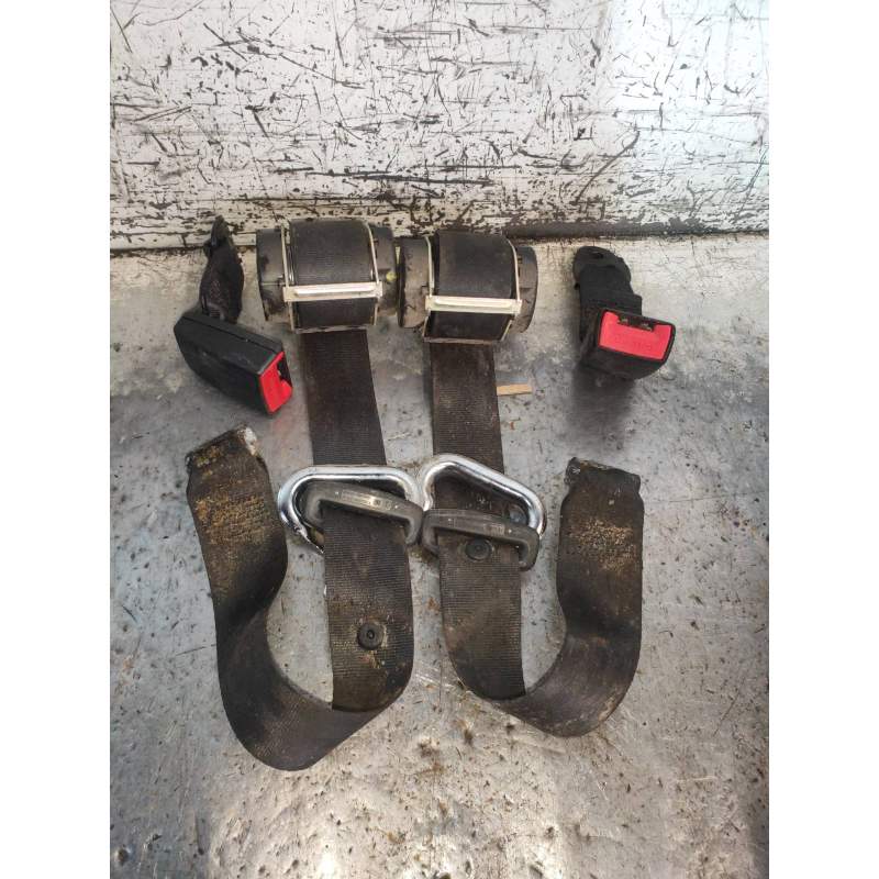 Recambio de juego cinturones trasero para skoda yeti active referencia OEM IAM   