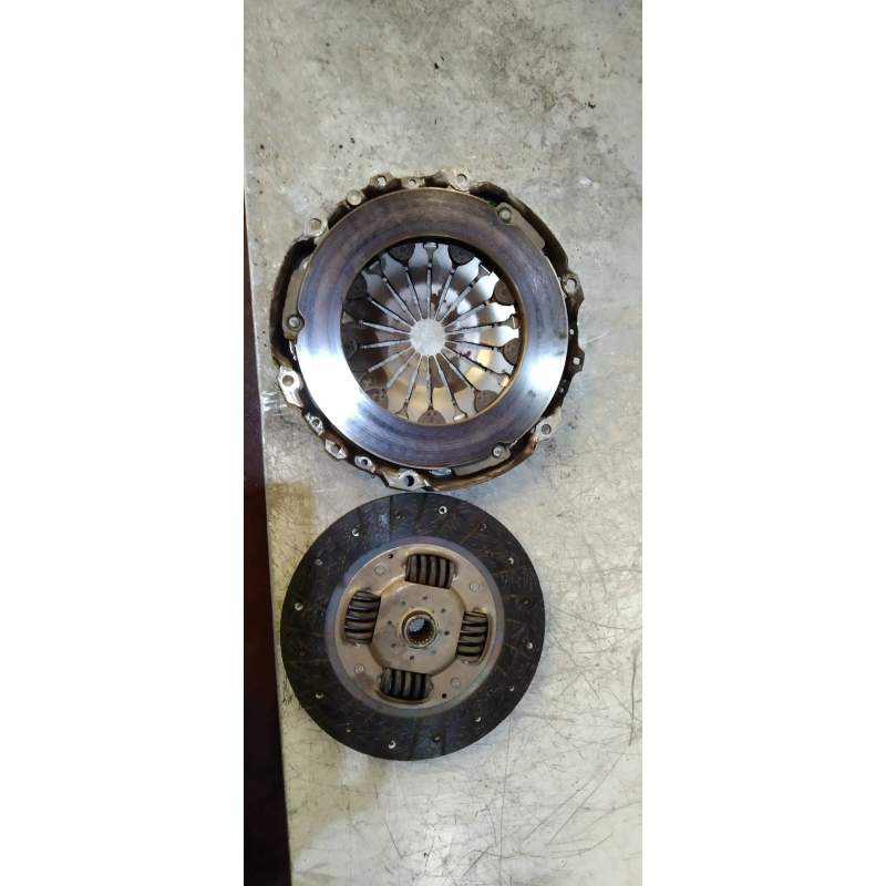 Recambio de kit embrague para peugeot expert kasten 2004 2000 hdi referencia OEM IAM   
