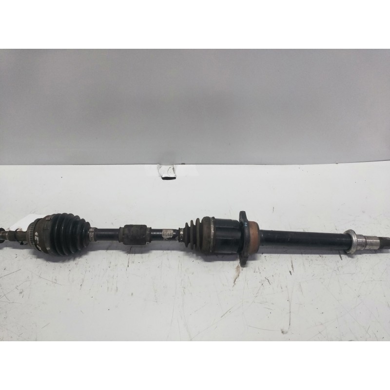 Recambio de transmision delantera derecha para toyota corolla verso (r1) 2.2 turbodiesel cat referencia OEM IAM   