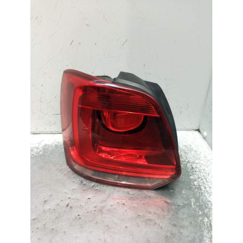 Recambio de piloto trasero izquierdo para volkswagen polo v (6r1, 6c1) 1.4 (6r1) referencia OEM IAM 6R0945257A  2009