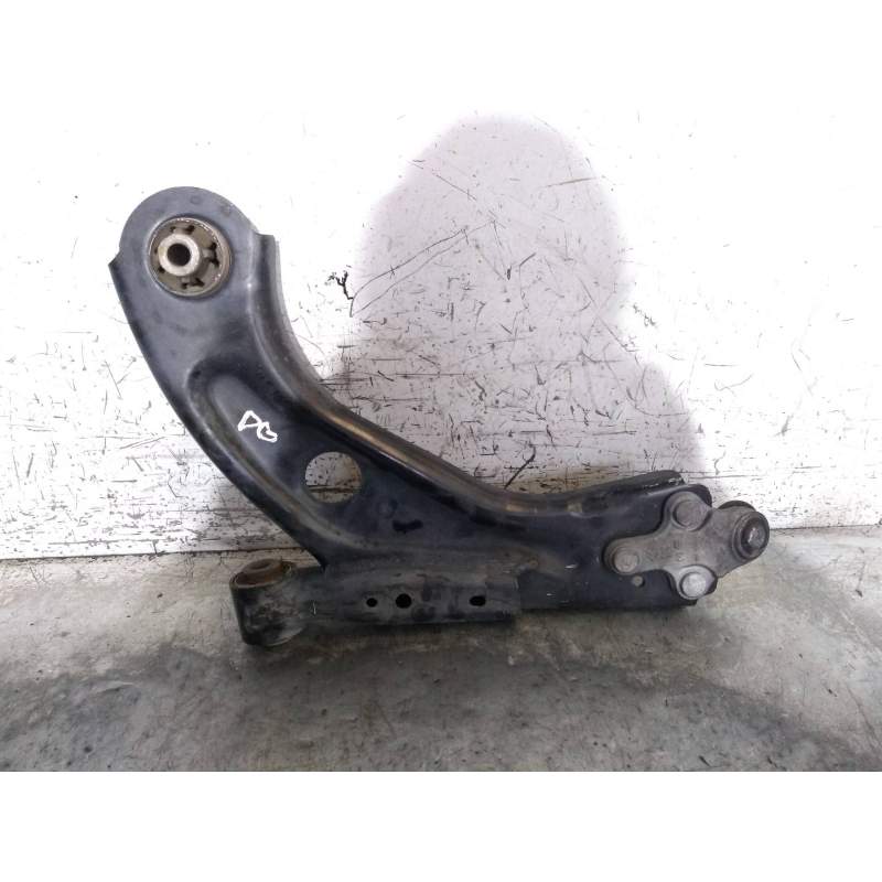 Recambio de brazo suspension inferior delantero derecho para peugeot 308 business line referencia OEM IAM   