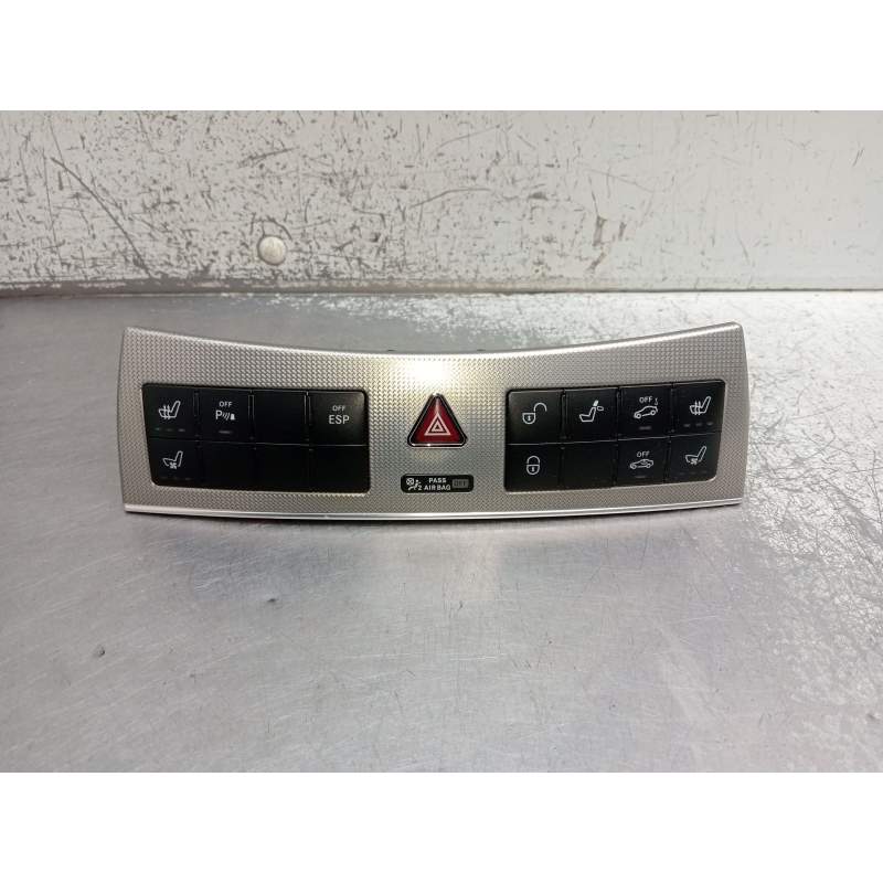 Recambio de mando multifuncion para mercedes-benz clk (c209) clk 320 cdi (209.320) referencia OEM IAM A2096890031  2002