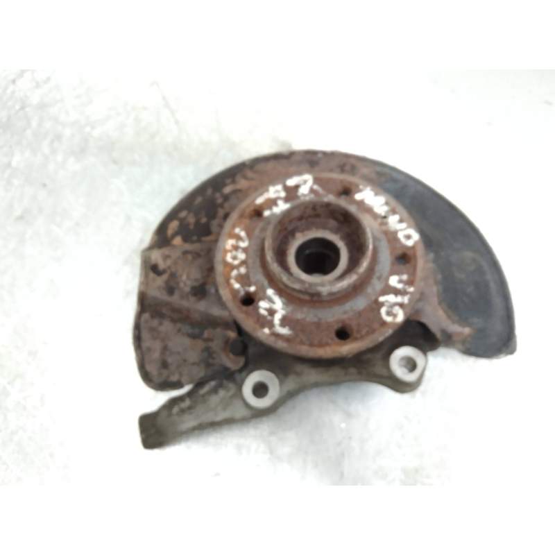 Recambio de mangueta delantera derecha para volvo v70 familiar 2.4 turbo cat referencia OEM IAM   