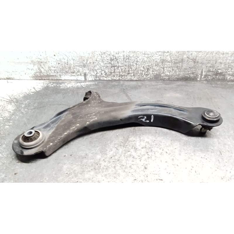 Recambio de brazo suspension inferior delantero izquierdo para renault captur dynamique referencia OEM IAM  15DCI 2013