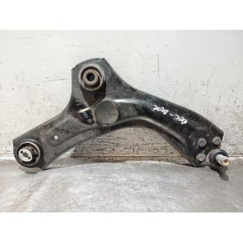 BRAZO SUSPENSION INFERIOR DELANTERO DERECHO 545042080R 