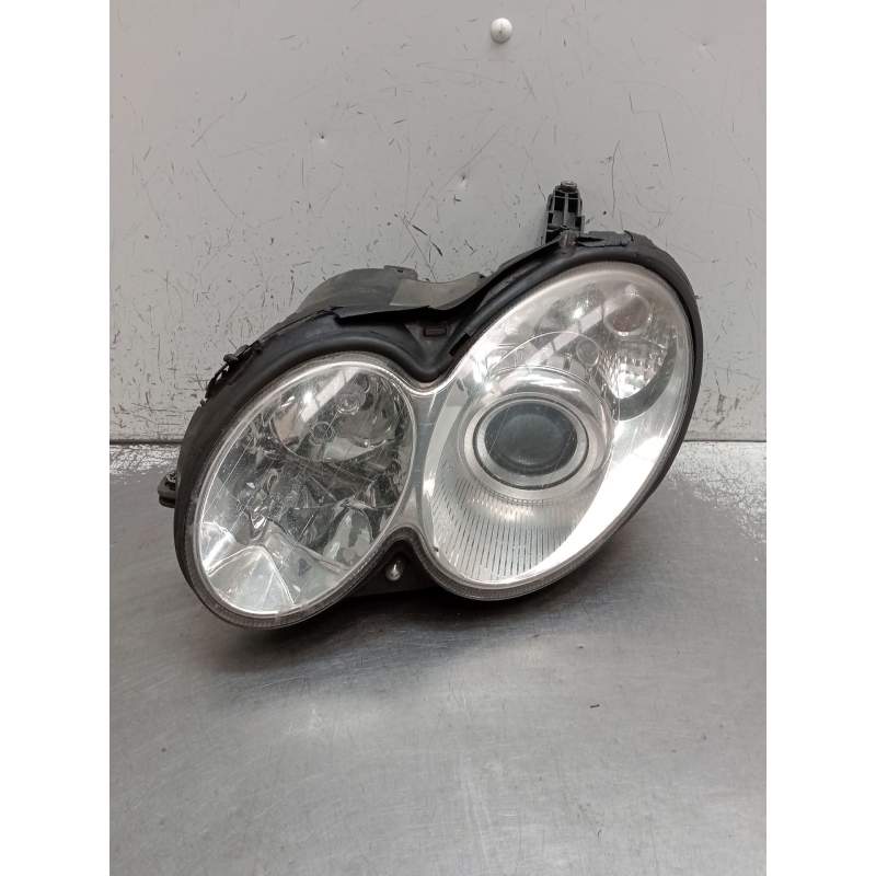 Recambio de faro izquierdo para mercedes-benz clk (c209) clk 320 cdi (209.320) referencia OEM IAM A0028206026 XENON 5DF00870400 