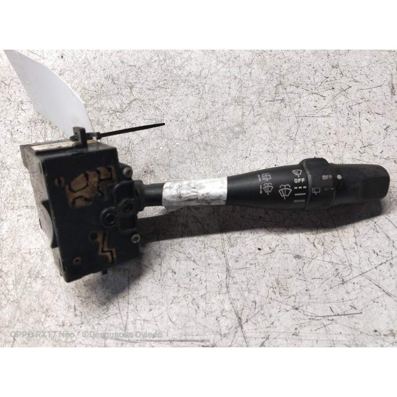 Recambio de mando limpia para nissan primera berlina (p11) slxtd referencia OEM IAM 54394778 257SA 36931B 02L8