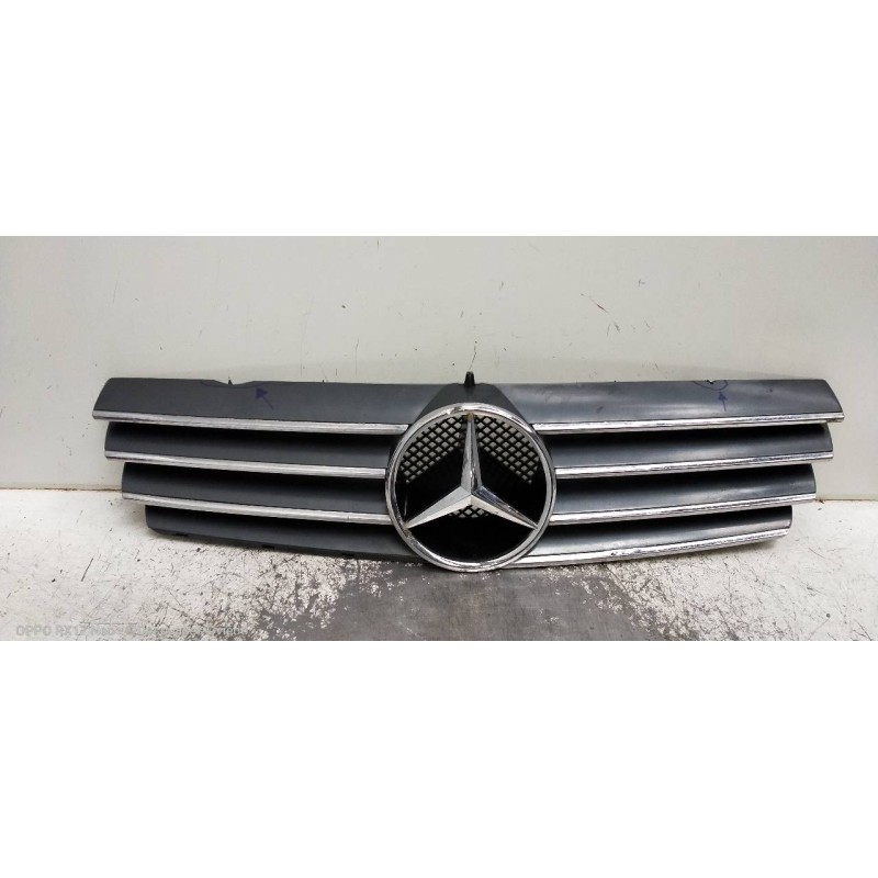 Recambio de rejilla delantera para mercedes clase cl (w215) coupe 500 (215.375) referencia OEM IAM   