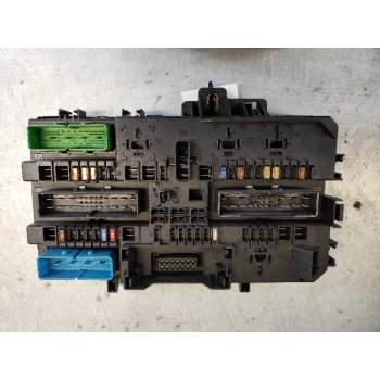 CAJA RELES / FUSIBLES 5DK00866930 13145017 93194877