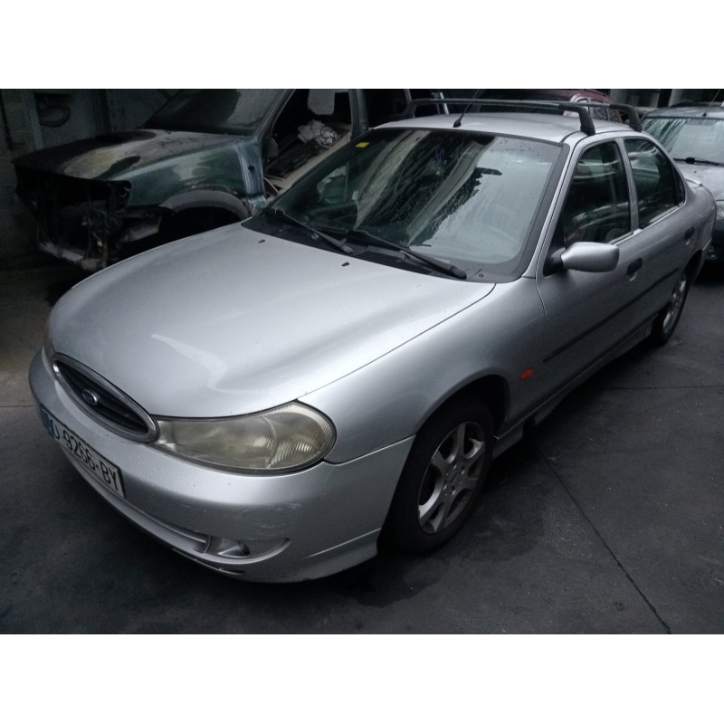 ford mondeo berlina (gd) del año 1998