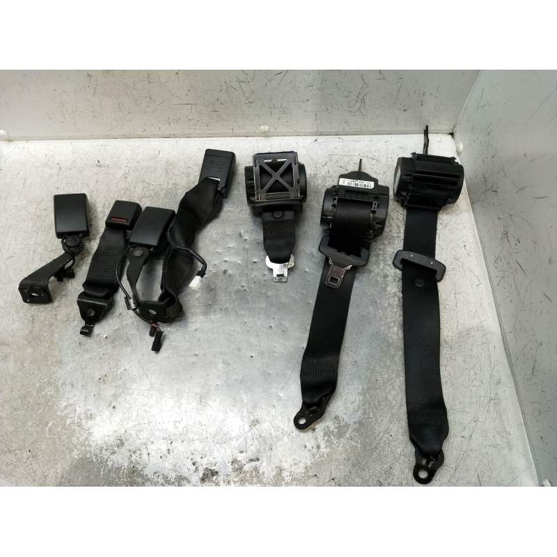 Recambio de juego cinturones trasero para bmw 3 (f30, f80) 318 d referencia OEM IAM  4P 2015