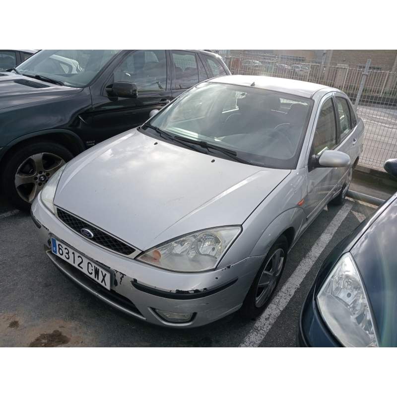 FORD FOCUS I SEDÁN (DFW)