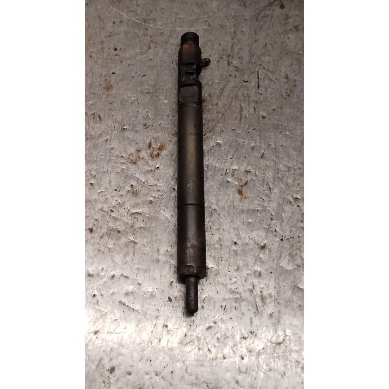 Recambio de inyector para ssangyong rodius i 2.7 xdi referencia OEM IAM A6650170221  DELPHI