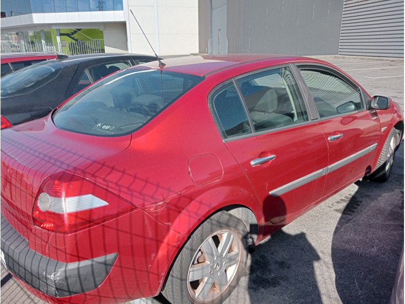 renault megane ii classic berlina del año 2003