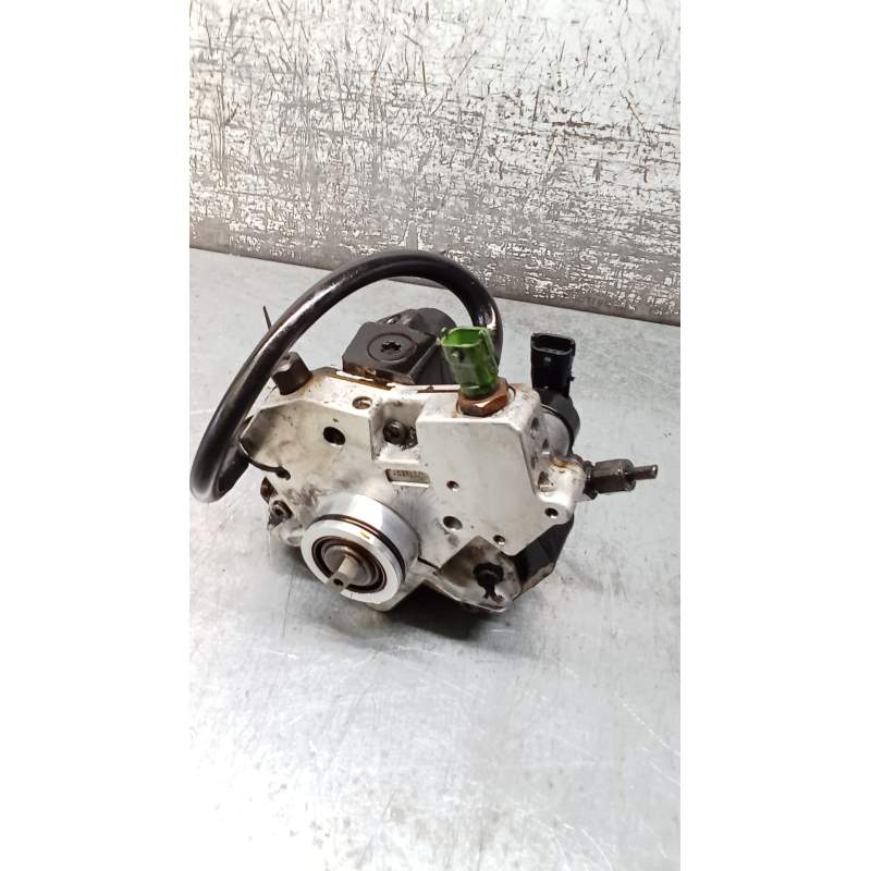 Recambio de bomba inyeccion para volvo s60 i (384) d5 referencia OEM IAM 0445010111 8692521 BOSCH