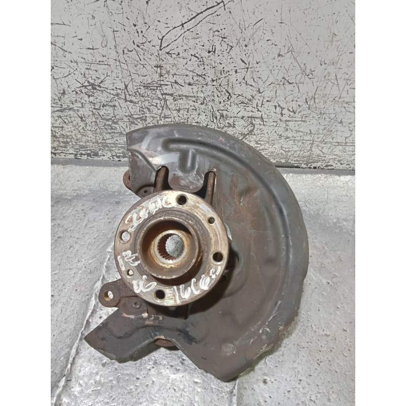 Recambio de mangueta delantera izquierda para renault scenic ii dynamique referencia OEM IAM  16G 2006