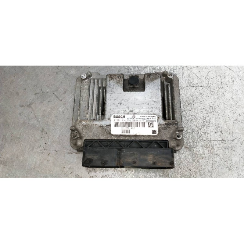 Recambio de centralita motor uce para saab 9-3 sport hatch linear referencia OEM IAM 0281014551 55566420 