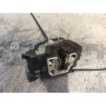 MOTOR CIERRE CENTRALIZADO DELANTERO DERECHO 5P 05