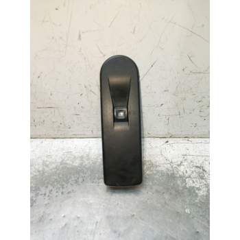 MANDO ELEVALUNAS DELANTERO DERECHO 809602454R 1135206X 2013