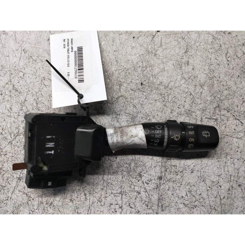 Recambio de mando limpia para hyundai trajet (fo) 2.0 gls referencia OEM IAM 0319  