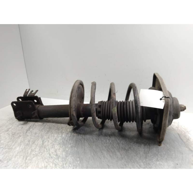 Recambio de amortiguador delantero izquierdo para peugeot expert kombi 2.0 hdi referencia OEM IAM   