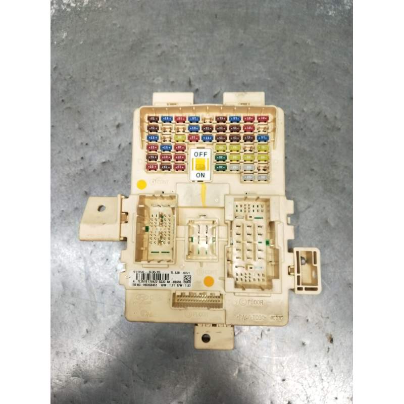 Recambio de caja reles / fusibles para hyundai tucson (tl, tle) 1.6 gdi referencia OEM IAM 91950D3510 TL35101704225333 2015