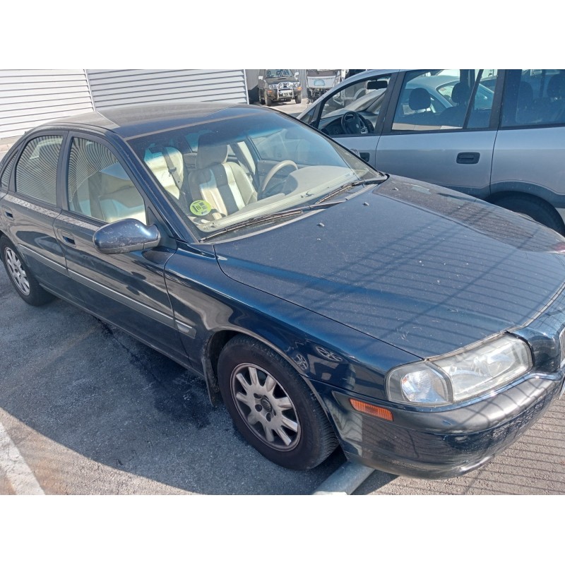 volvo s80 berlina del año 2002