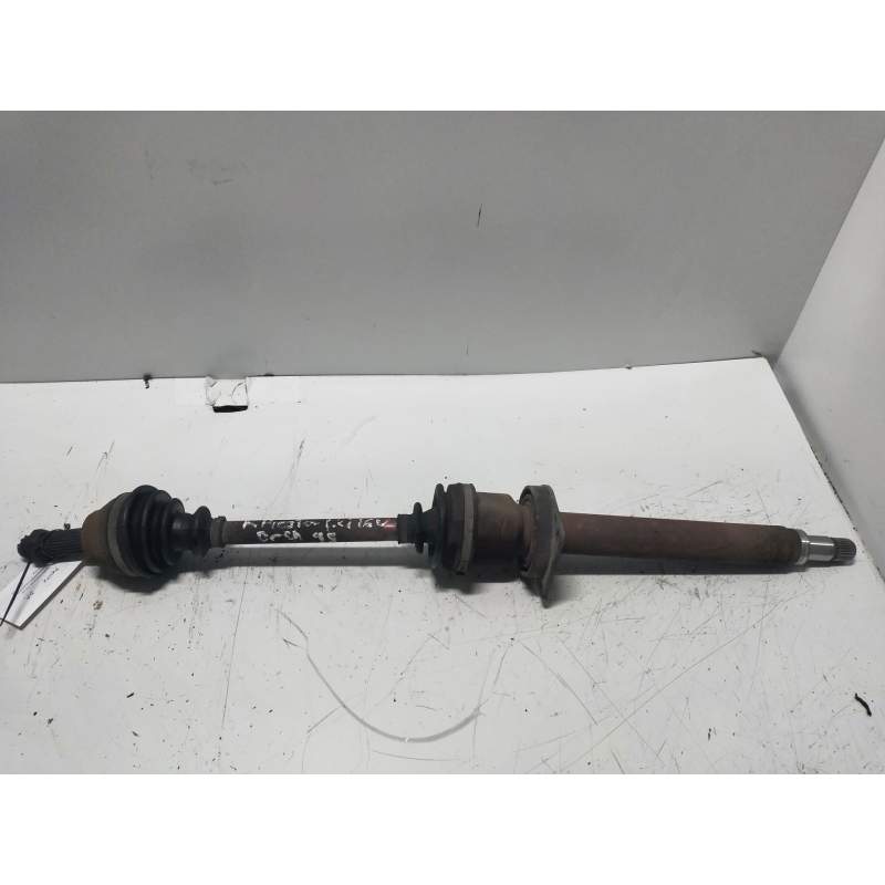 Recambio de transmision delantera derecha para ford fiesta (cbk) fun referencia OEM IAM  13G 2005