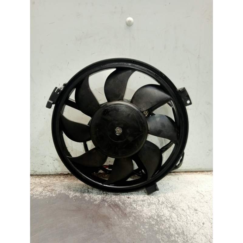 Recambio de electroventilador para audi a6 berlina (4b2) 2.4 quattro referencia OEM IAM  24G 2001