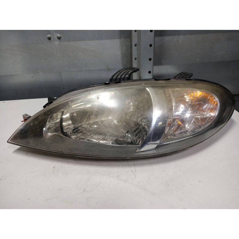 Recambio de faro izquierdo para chevrolet lacetti se referencia OEM IAM 96497505  