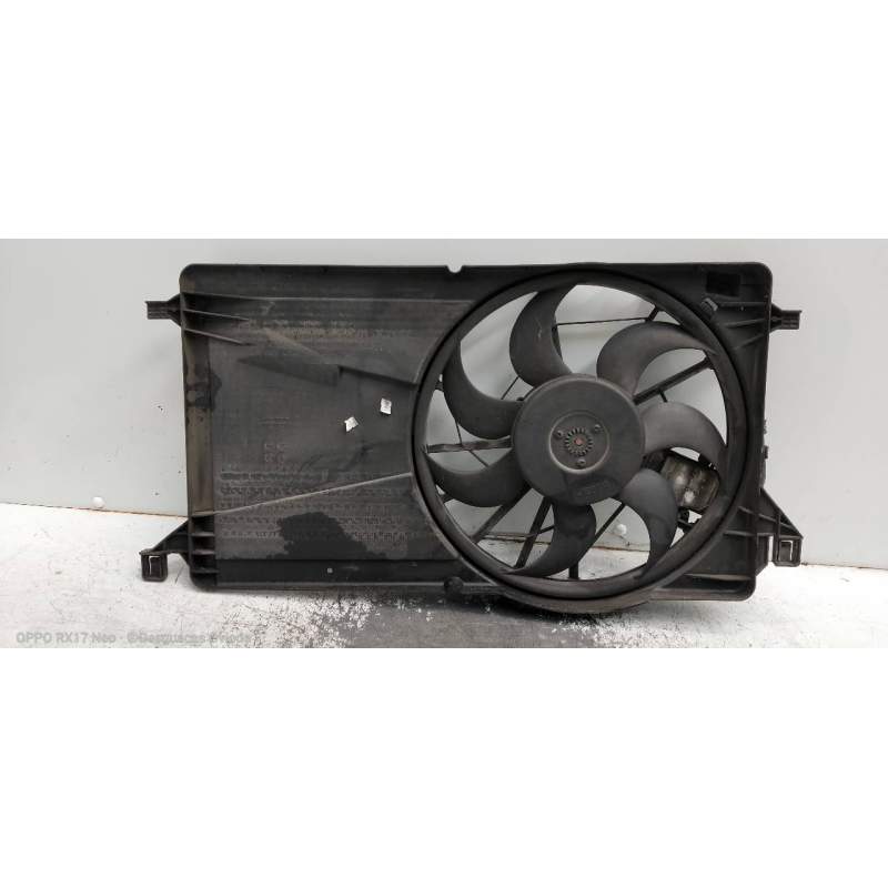 Recambio de electroventilador para ford focus berlina (cap) ambiente (d) referencia OEM IAM 0130303930 3M5H8C607RG 2005