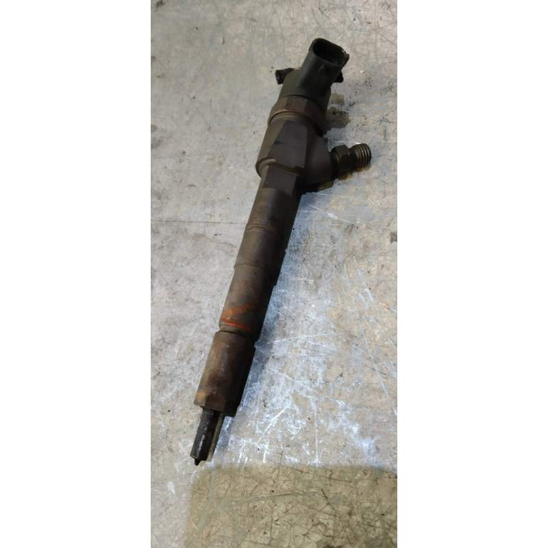 Recambio de inyector para opel insignia berlina cosmo referencia OEM IAM 0445110327 BOSCH 2008
