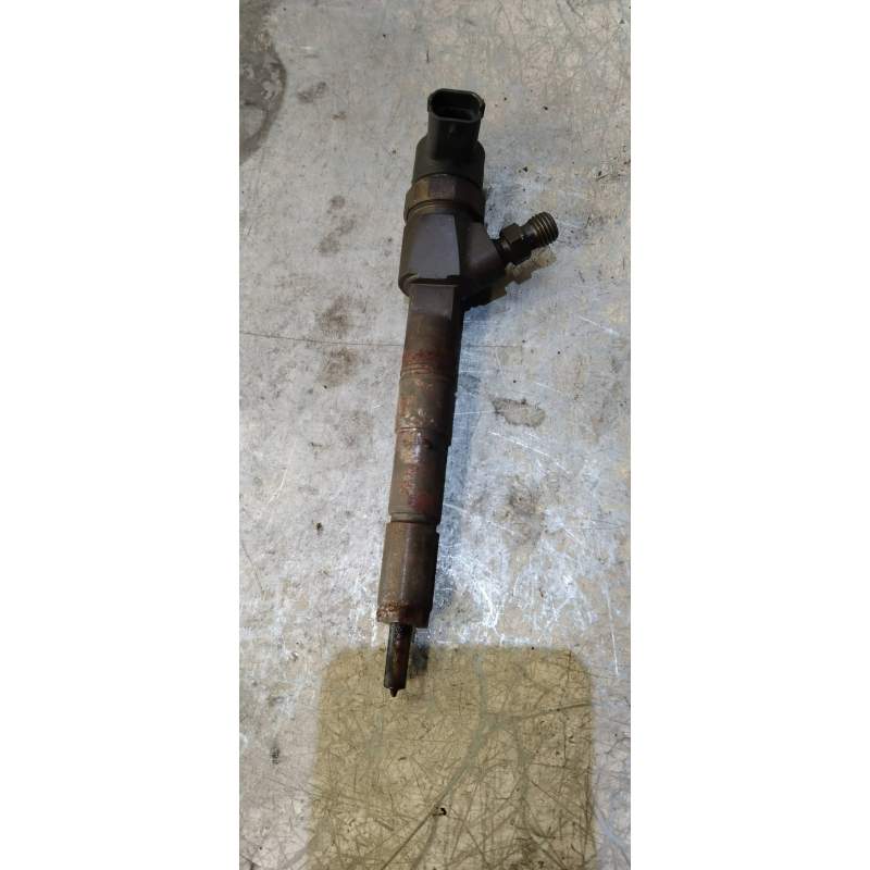 Recambio de inyector para opel insignia berlina cosmo referencia OEM IAM 0445110327 BOSCH 2008