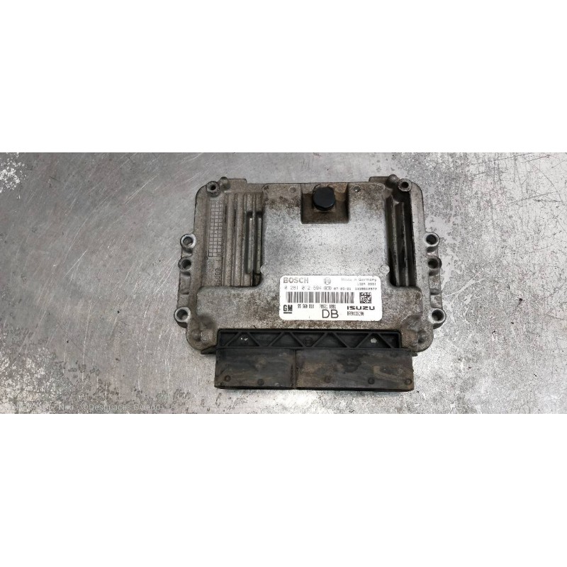 Recambio de centralita motor uce para opel astra h ber. cosmo referencia OEM IAM 0281012694 55560810 8980135190