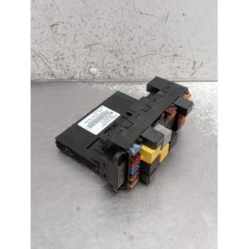 CAJA RELES / FUSIBLES 2095452001 5DK00848513 2002