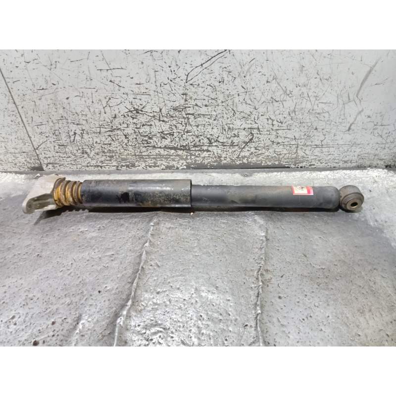 Recambio de amortiguador trasero izquierdo para mazda 6 kombi ()(.2012) center-line referencia OEM IAM GML828700A  