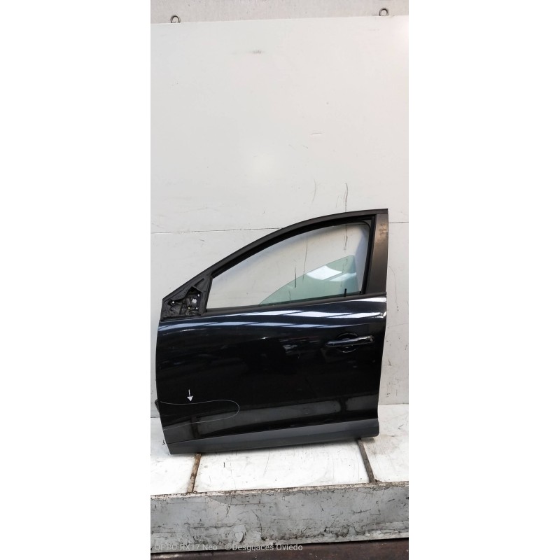 Recambio de puerta delantera izquierda para renault megane iii berlina 5 p dynamique referencia OEM IAM   5P