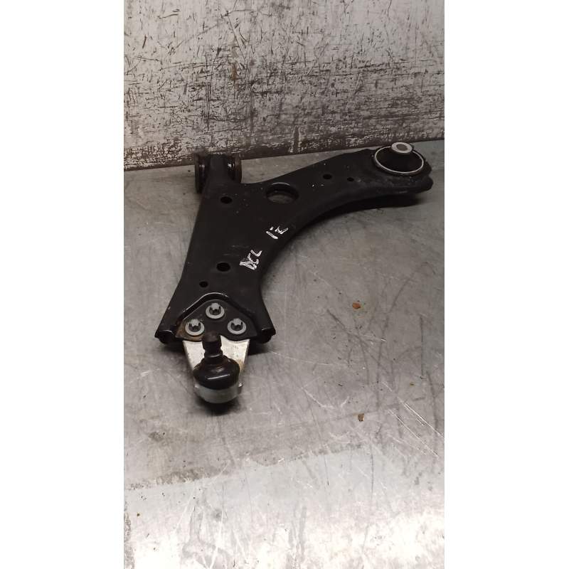 Recambio de brazo suspension inferior delantero izquierdo para jeep renegade referencia OEM IAM 00521157860 13H 2021
