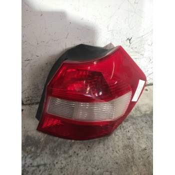 PILOTO TRASERO DERECHO 692450211 