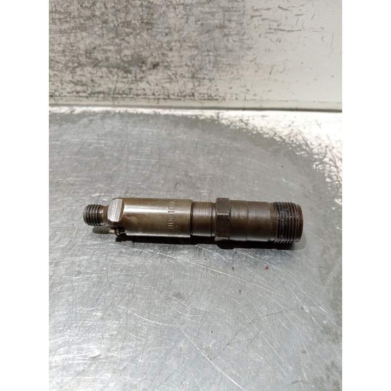 Recambio de inyector para mercedes-benz clase c (w202) berlina referencia OEM IAM 0000100651 KCE27S3 BOSCH