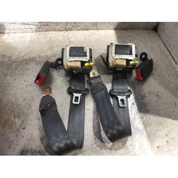 JUEGO CINTURONES TRASERO 2P 2001