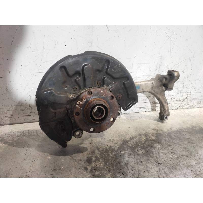 Recambio de mangueta delantera izquierda para audi a4 cabrio (8h) 3.0 quattro referencia OEM IAM  30TDI 2001