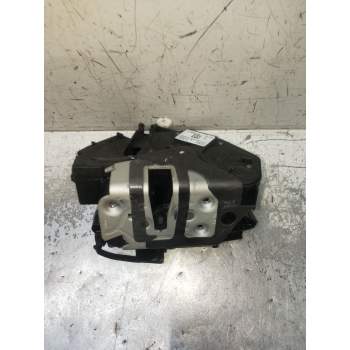 MOTOR CIERRE CENTRALIZADO TRASERO DERECHO BM5AA26412CG 5P 2019