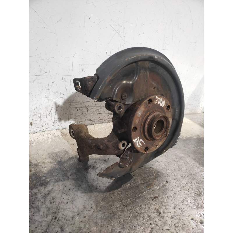 Recambio de mangueta trasera derecha para audi a4 cabrio (8h) 3.0 quattro referencia OEM IAM  30TDI 2001