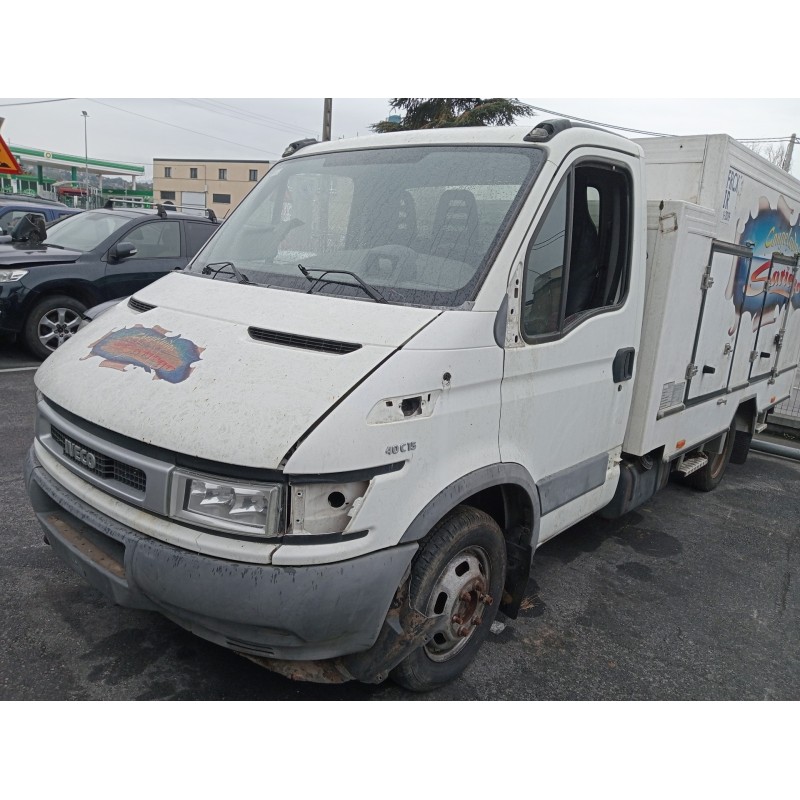 iveco daily caja cerrada (1999 =>) del año 2004