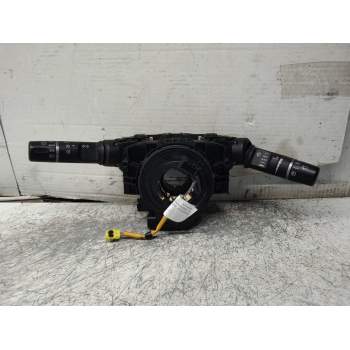MANDO LUCES GS1R66120A6H DF7566122 2007