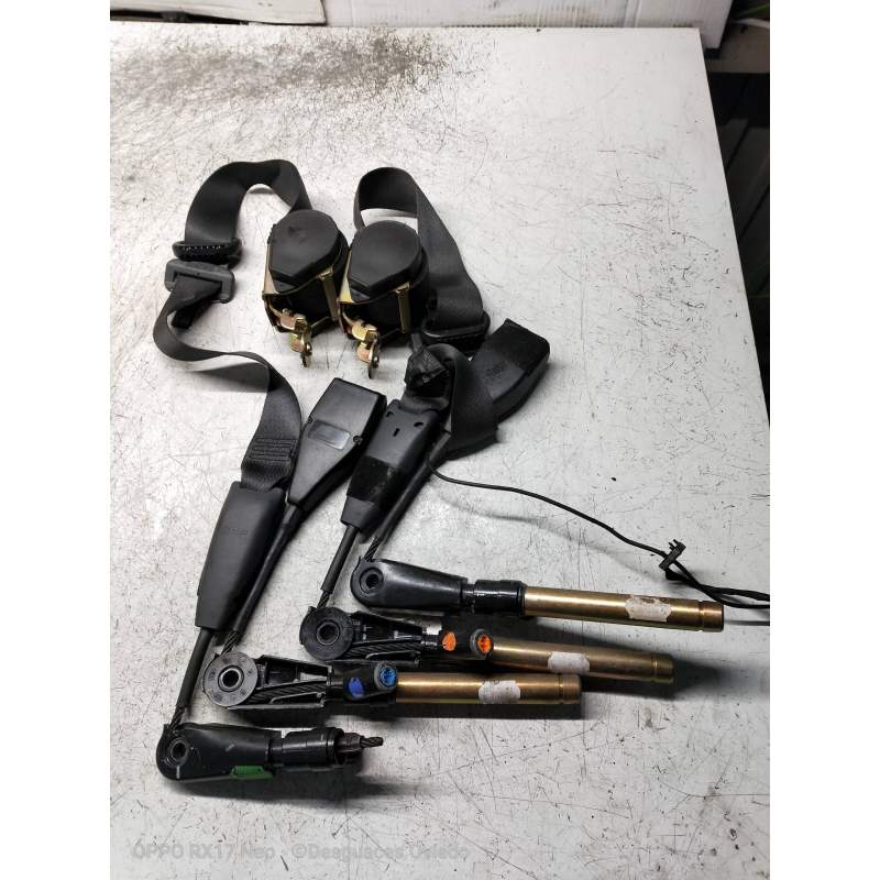 Recambio de juego cinturones delantero para renault laguna ii grandtour (kg0) dynamique referencia OEM IAM  5P 02