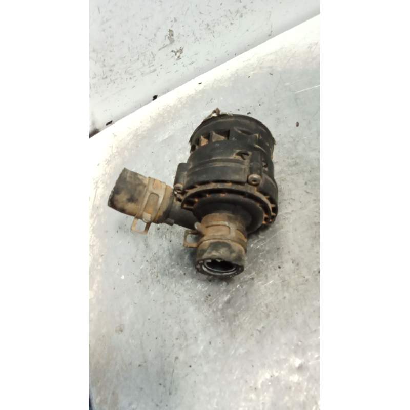 Recambio de bomba agua para suzuki grand vitara jb (jt) 1.9 ddis turbodiesel referencia OEM IAM   