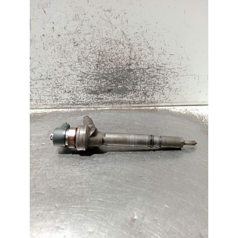 Recambio de inyector para opel astra h gtc (a04) 1.7 cdti (l08) referencia OEM IAM 0445110175 BOSCH 