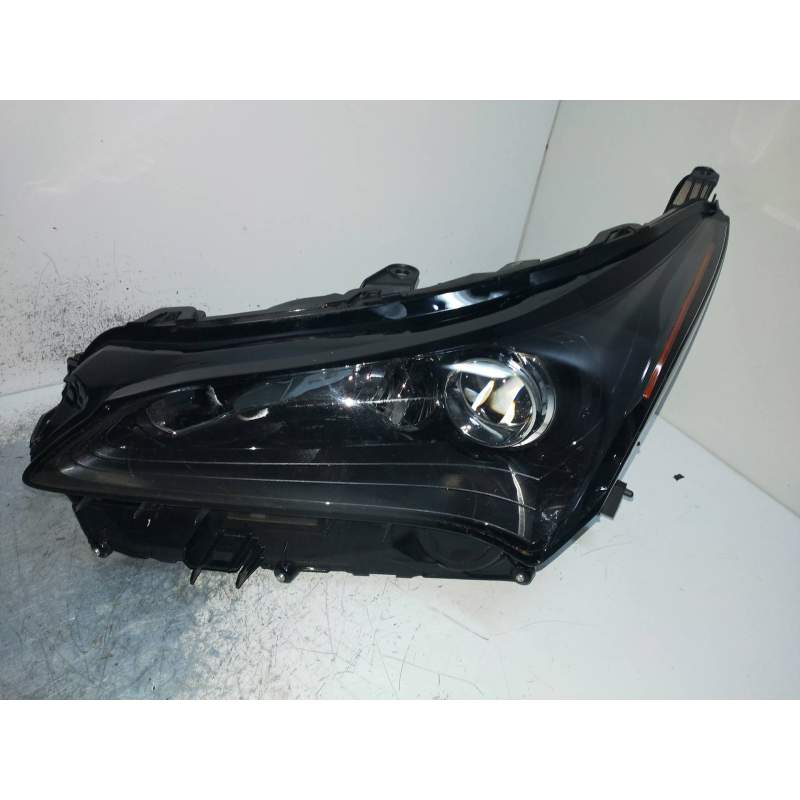 Recambio de faro izquierdo para lexus nx 300h 2wd referencia OEM IAM   